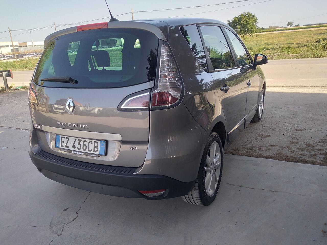 Renault Scenic Scénic XMod 1.5 dCi 110CV Limited