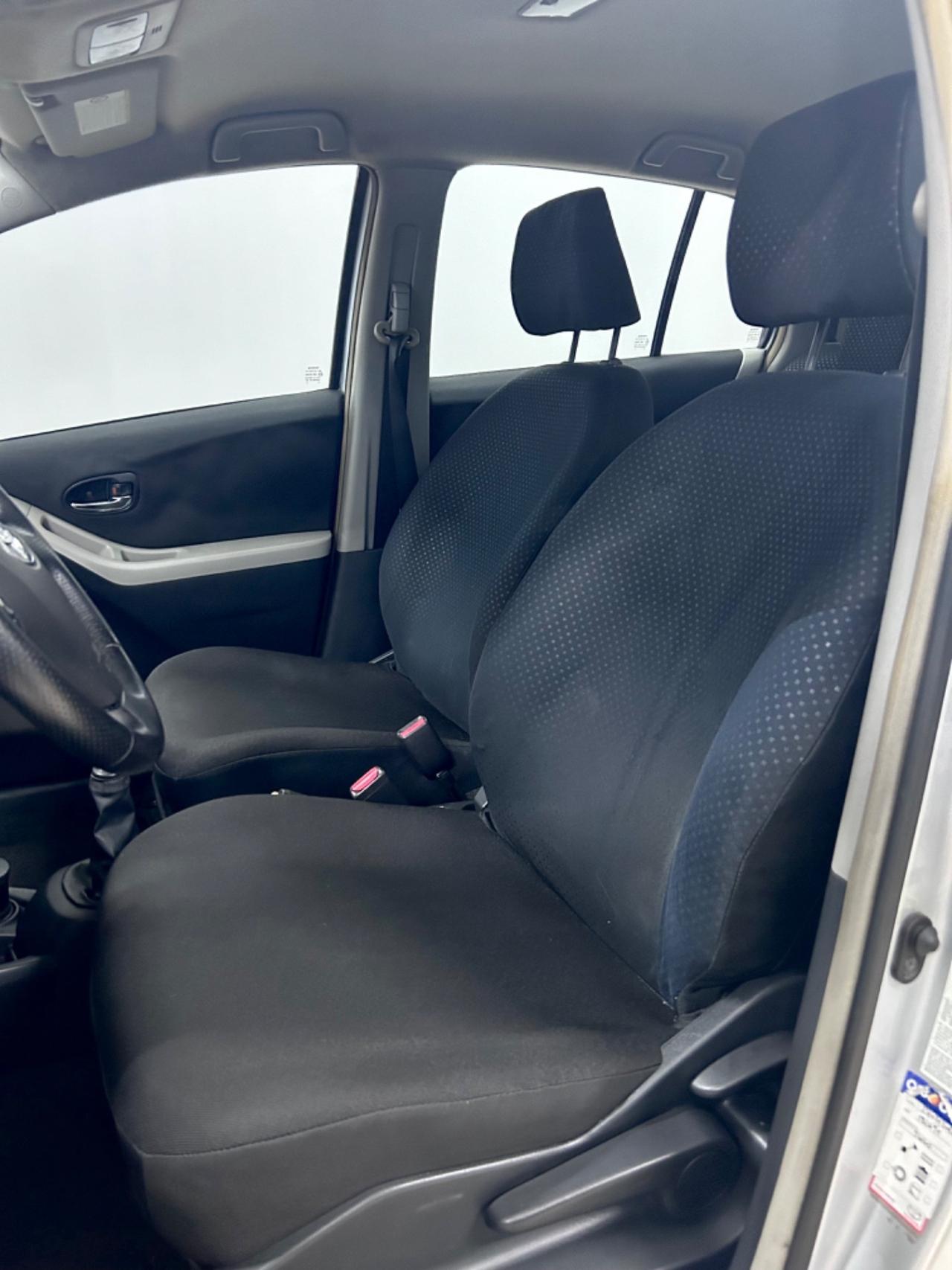 Toyota Yaris 1.4 D-4D DPF 5 porte Sol