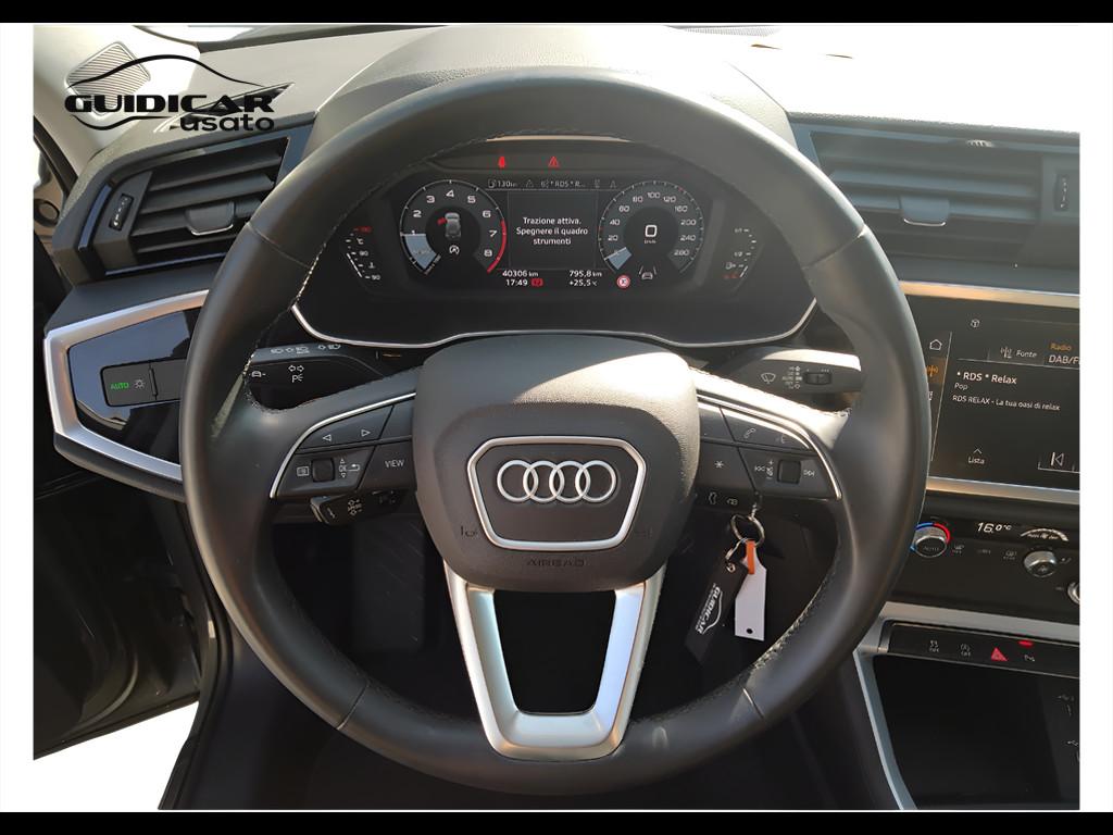 AUDI Q3 2ª serie - Q3 35 TFSI Business Advanced