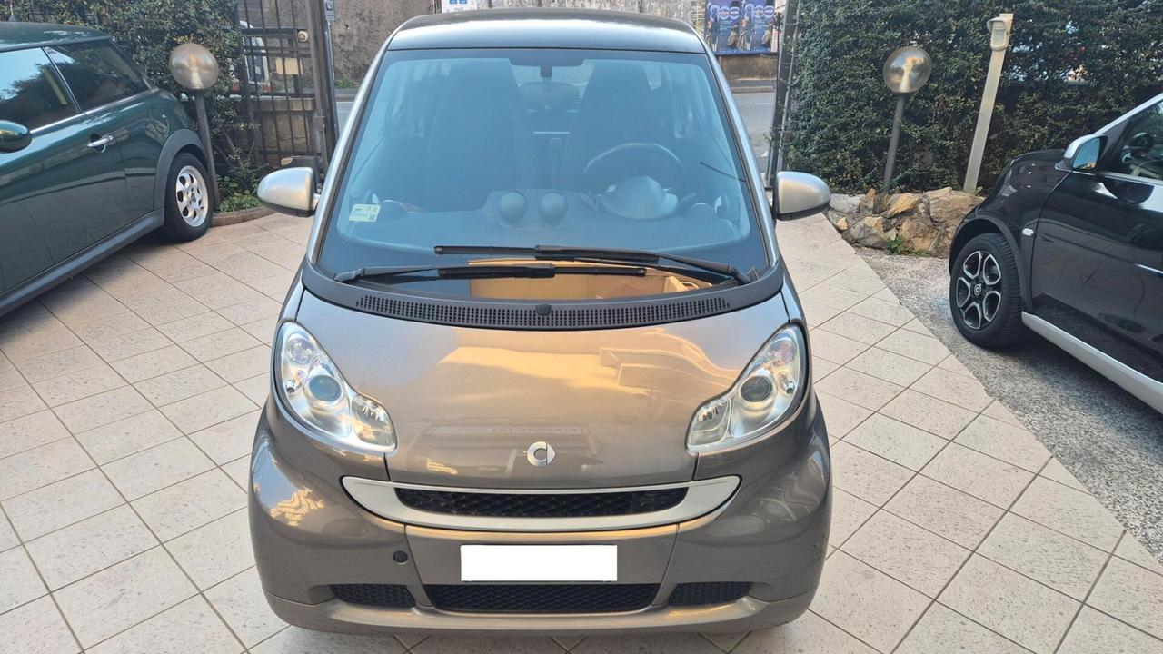 Smart ForTwo 1000 52 kW MHD coupé passion