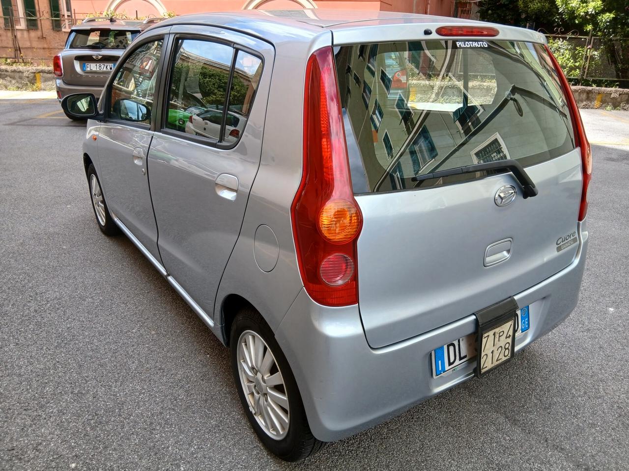 Daihatsu Cuore 1.0 12V 5 porte SX