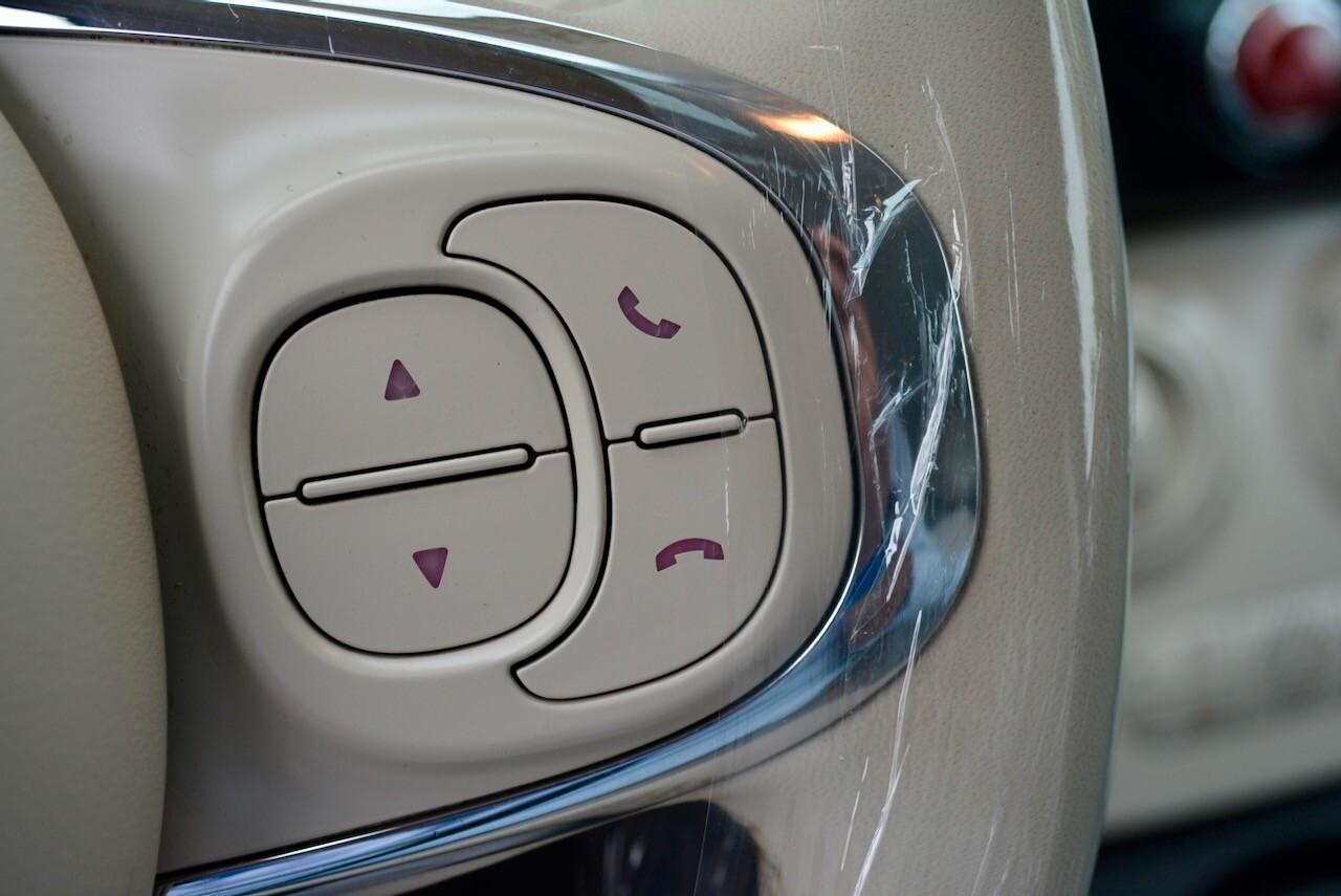 Fiat 500 1.0 Hybrid Hey Google