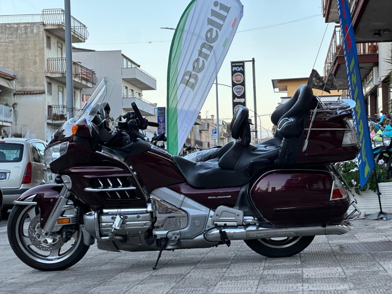 Honda Goldwing 1800 tua a soli 131€ al mese