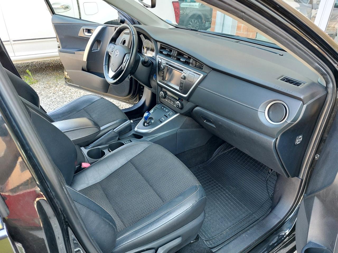 Toyota Auris Touring Sports 1.8 Hybrid UNICO PROPRIETARIO