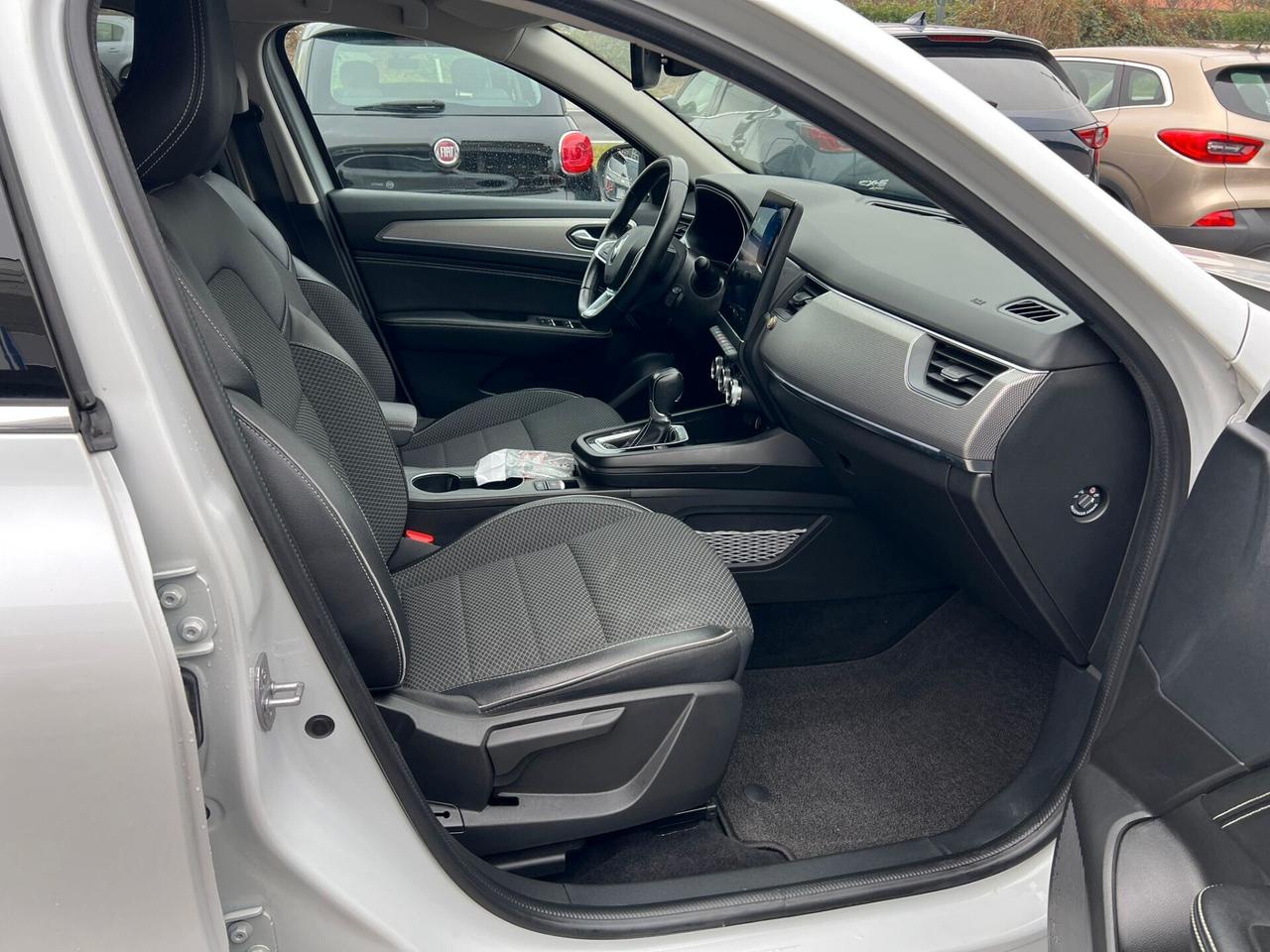 Renault Arkana 2022 1.6 E-Tech full hybrid Intens *67000KM