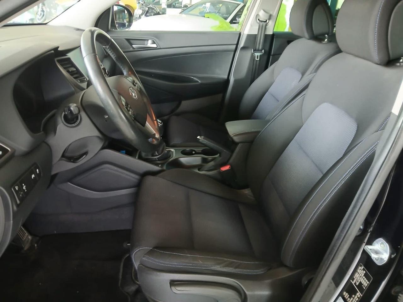 Hyundai Tucson 1.7 CRDi XPossible accetto permute e finanziamenti