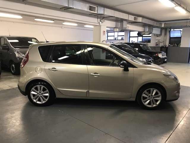 Renault Scenic Scenic III X-Mod 1.6 dci Luxe 130cv