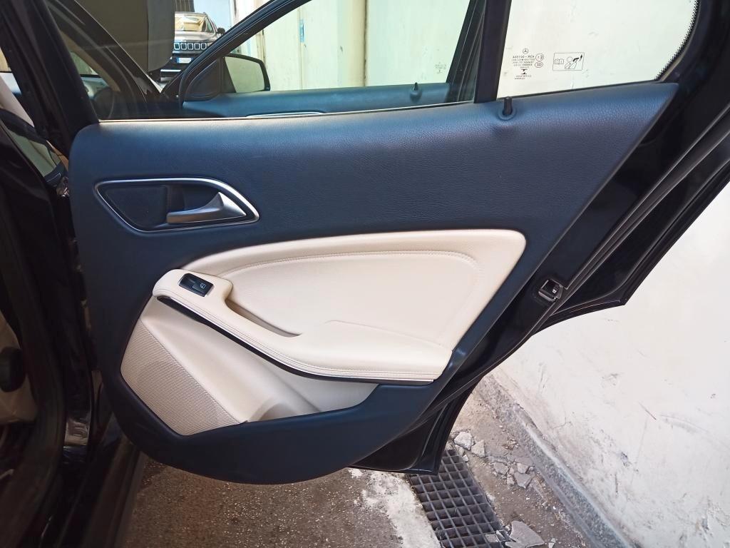 Mercedes-benz GLA 220 d Automatic 4Matic Premium