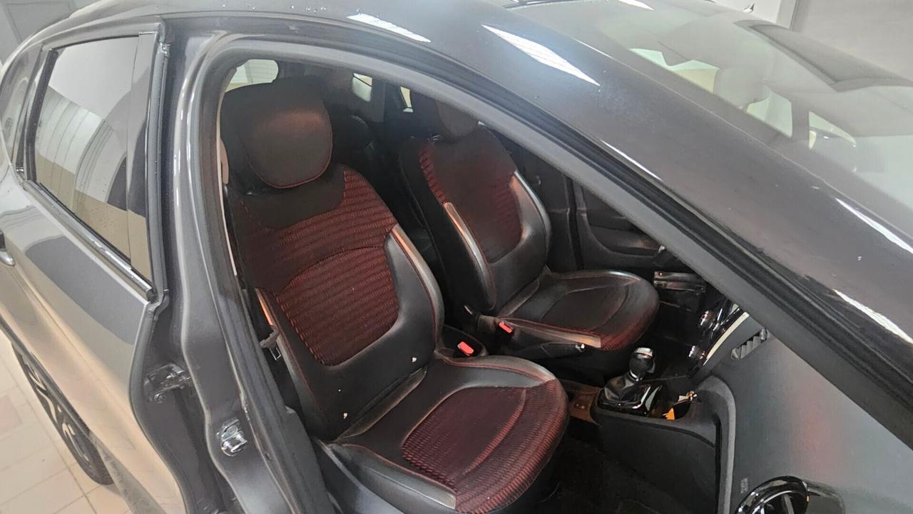Renault Captur dCi 8V 90 CV EDC Start&Stop Energy Intens