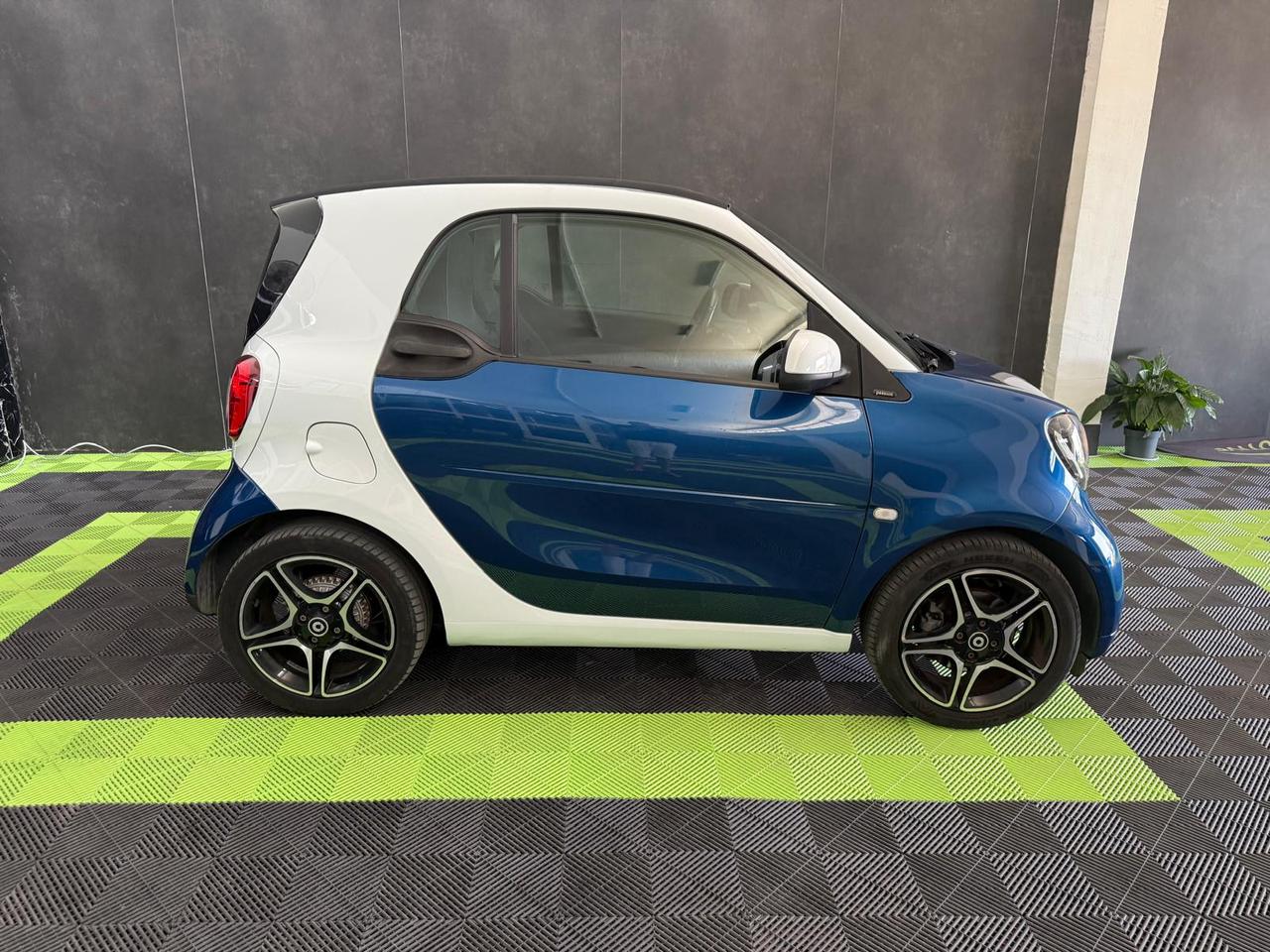 Smart Fortwo 0.9 Turbo Basis Passion