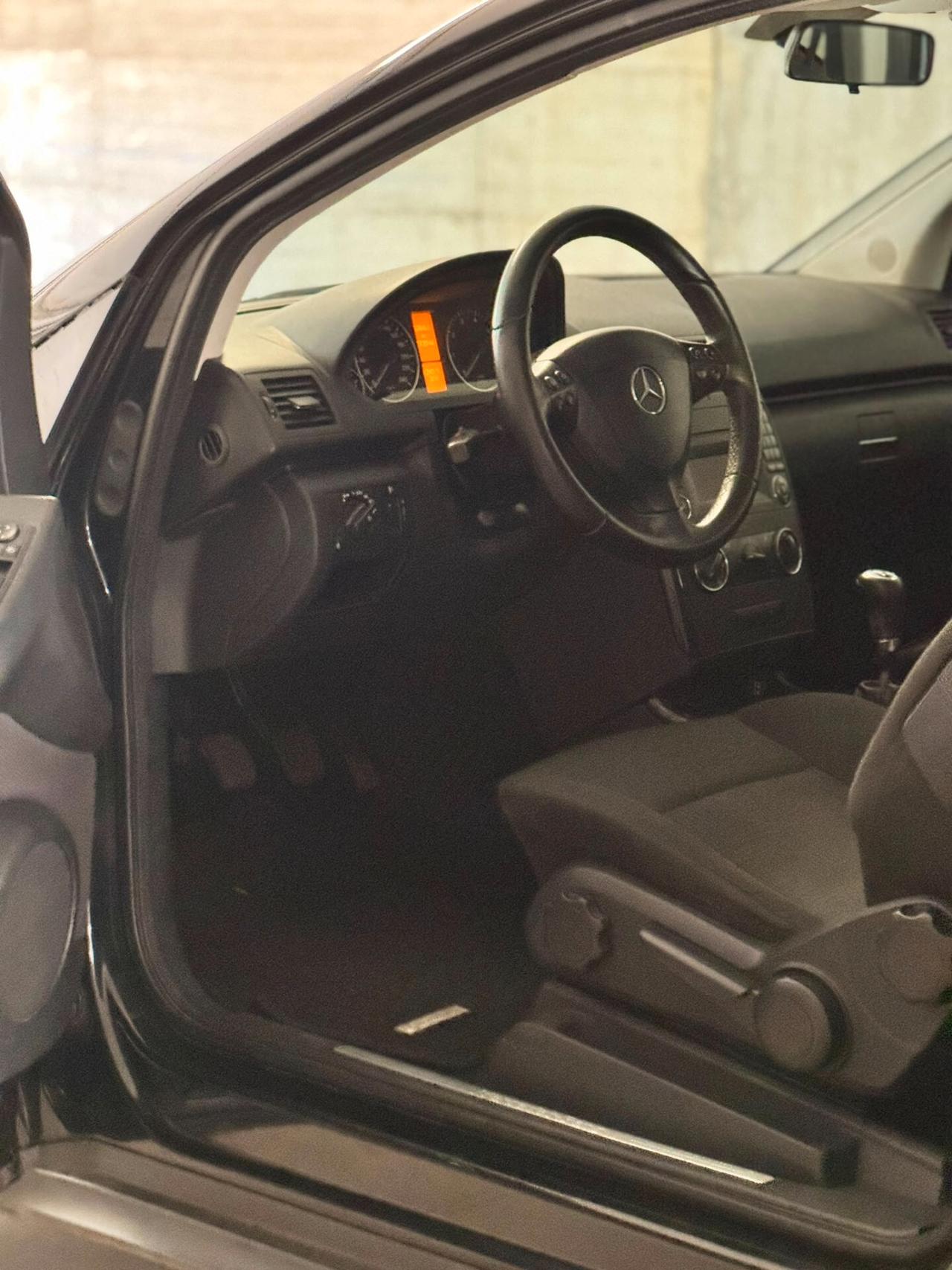 Mercedes-benz A 140 150 Coupé Avantgarde