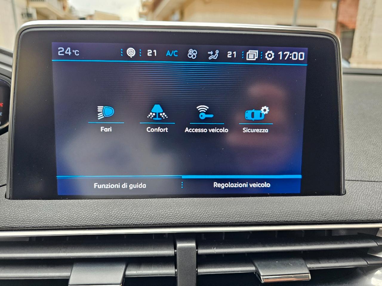 PEUGEOT 3008 1.5 BLUEHDI 130CV EAT8 ALLURE CROSSWAY