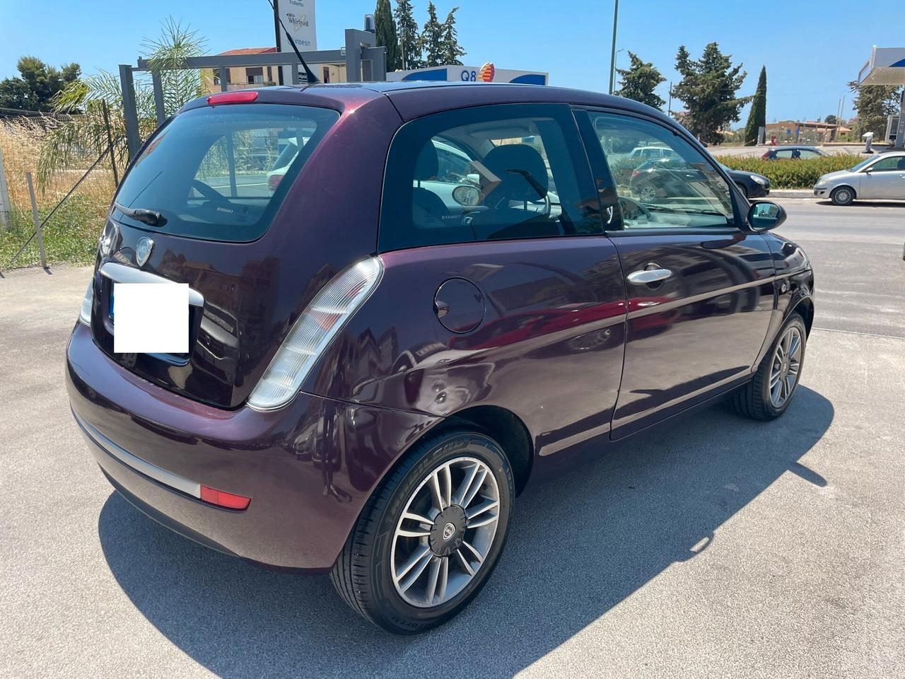 Lancia Ypsilon 1.3 MJT 75 CV 3P "Come Nuova"