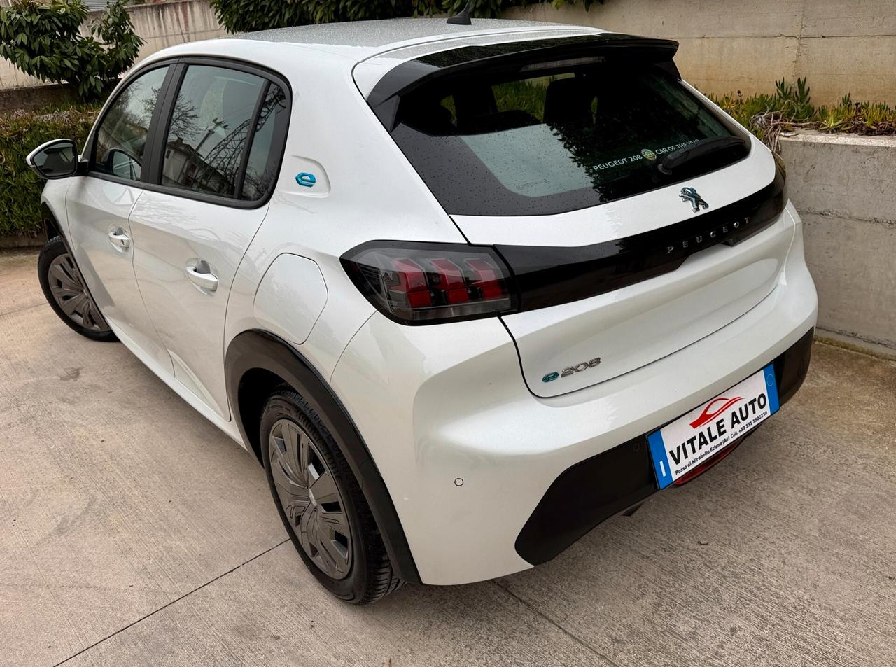 Peugeot 208 motore elettrico 136 CV 5 porte Active