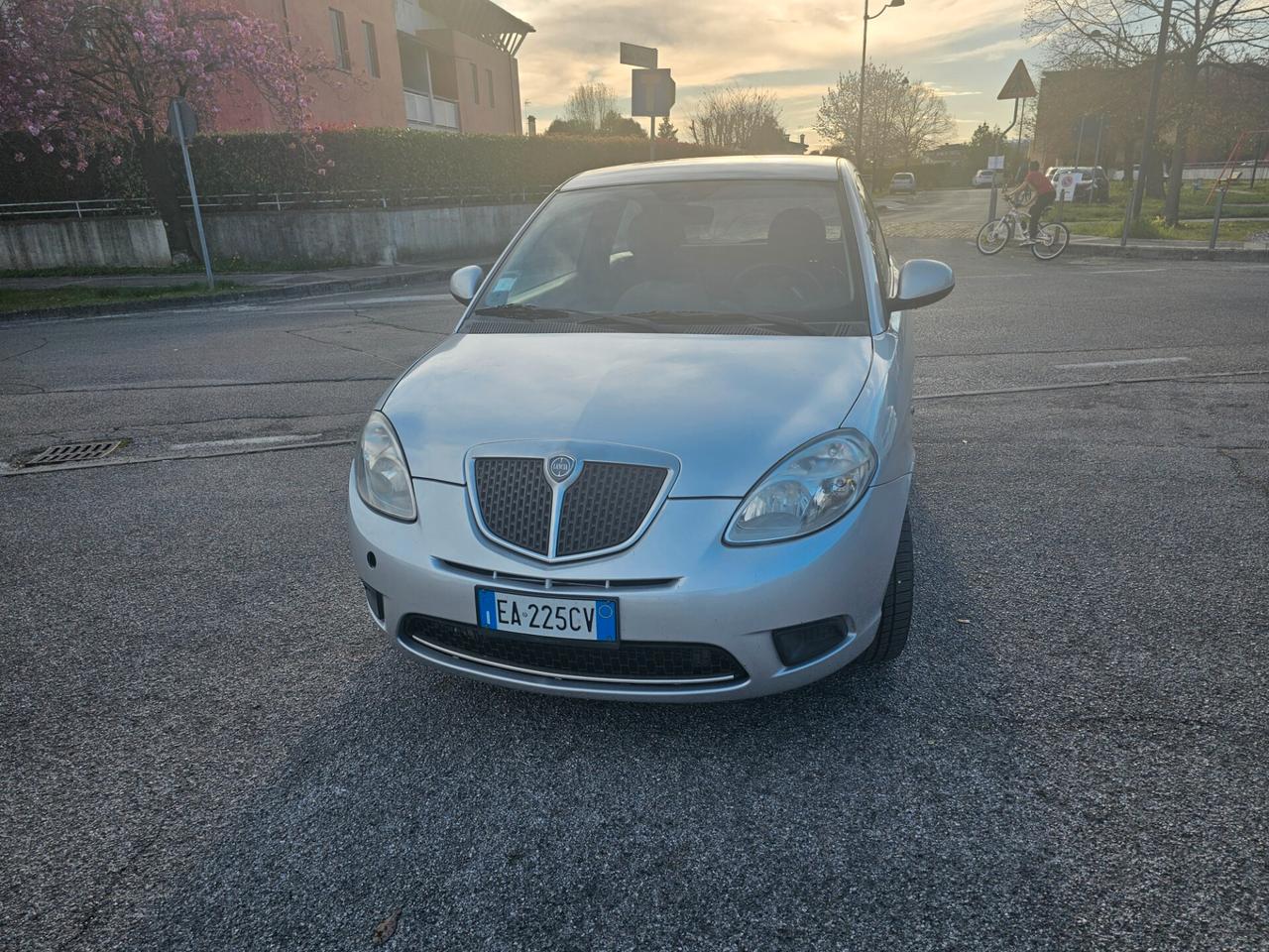 Lancia Ypsilon 1.2 Argento