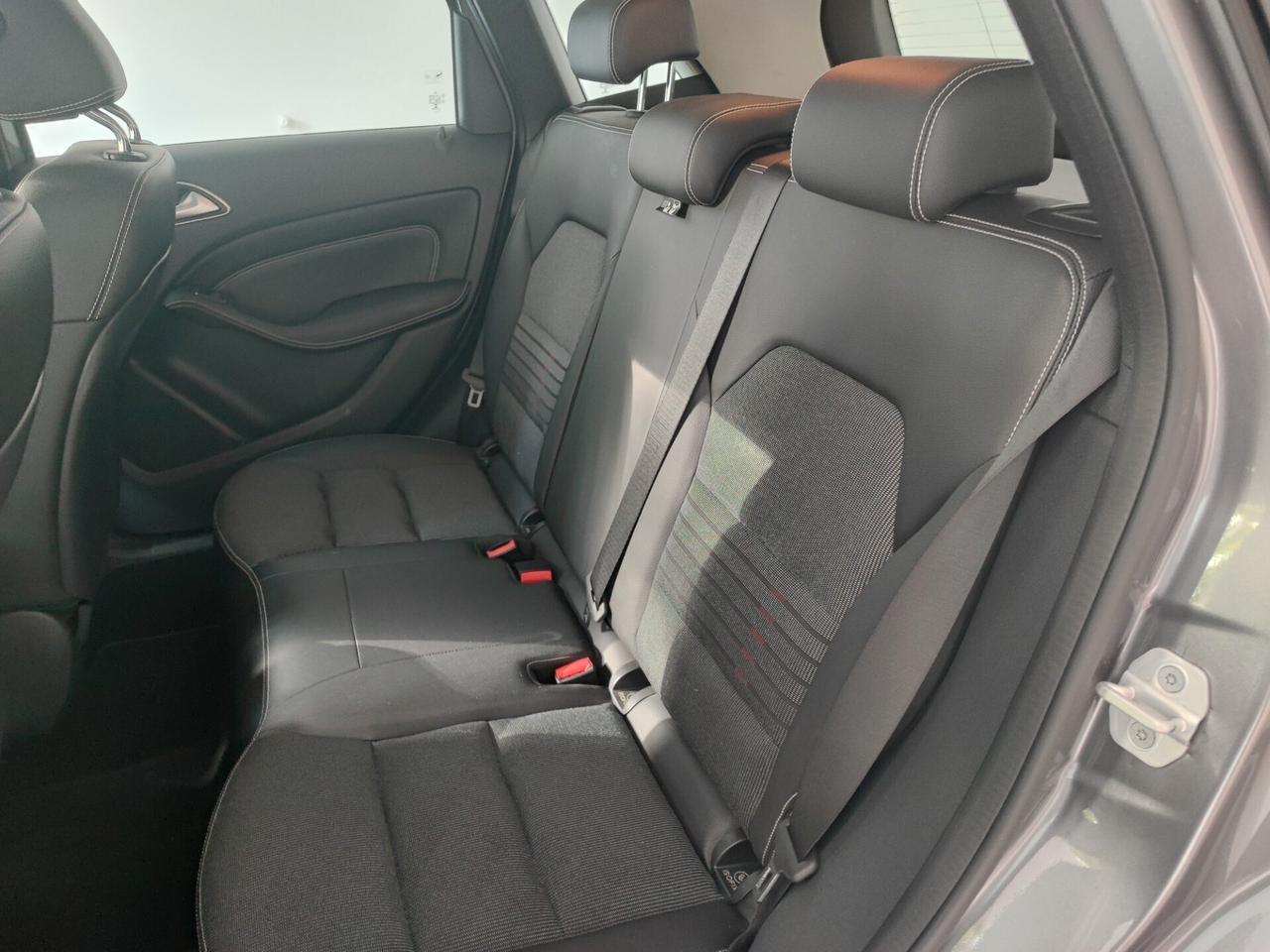 Mercedes-benz B 180 d Premium