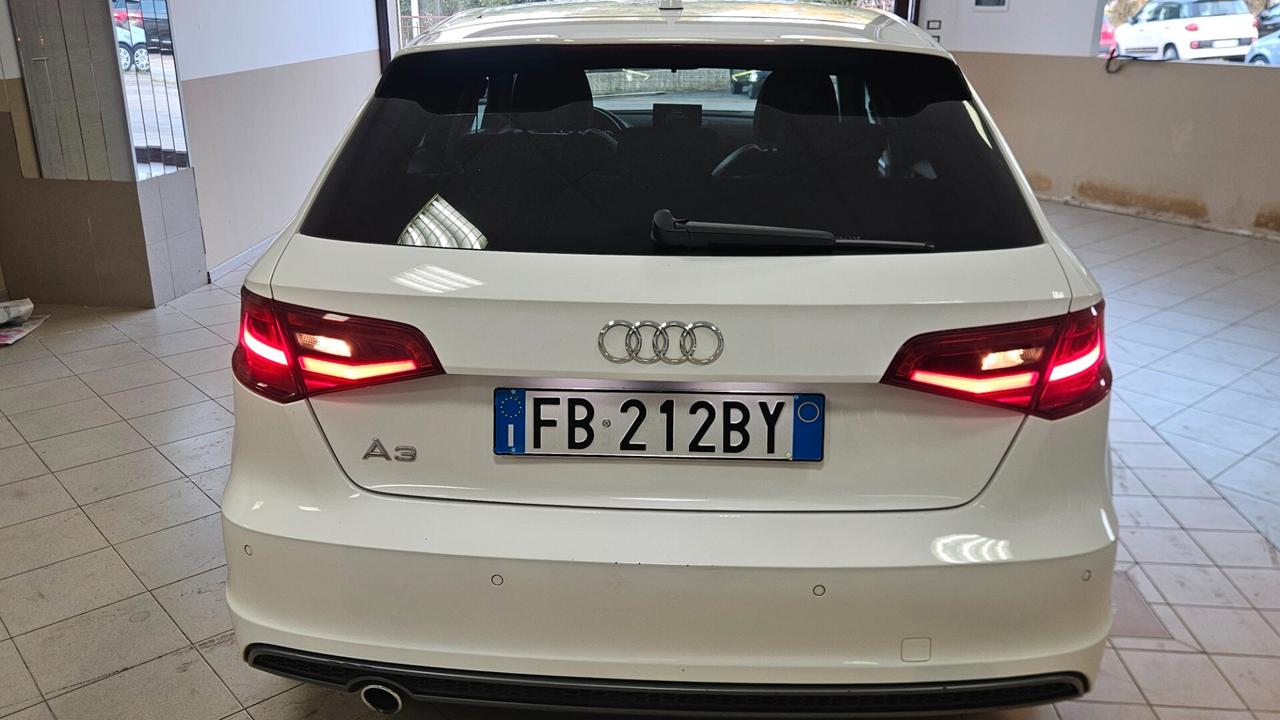 Audi A3 1.6 TDI clean diesel Ambition
