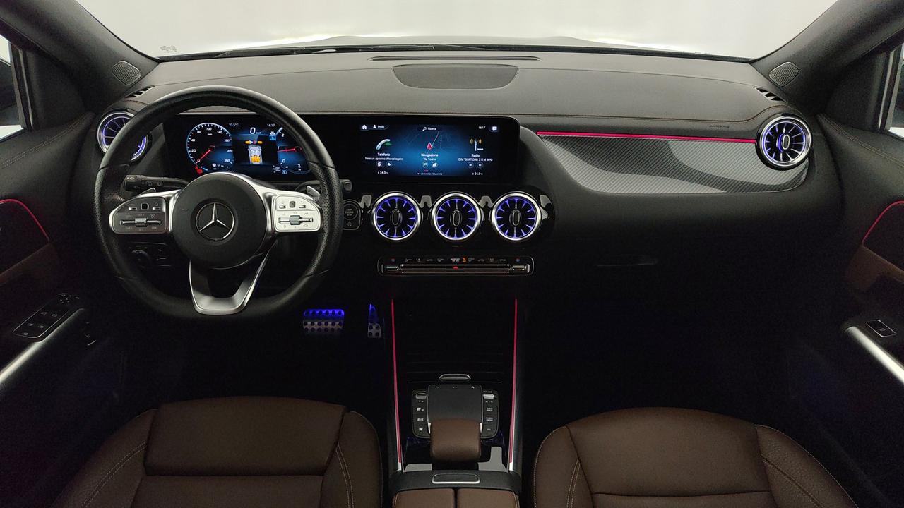 Mercedes-Benz GLA 200 d Premium auto