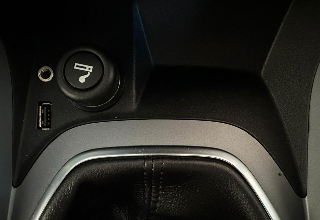 Ford B-Max 1.0 EcoBoost 100 CV Business Titanium