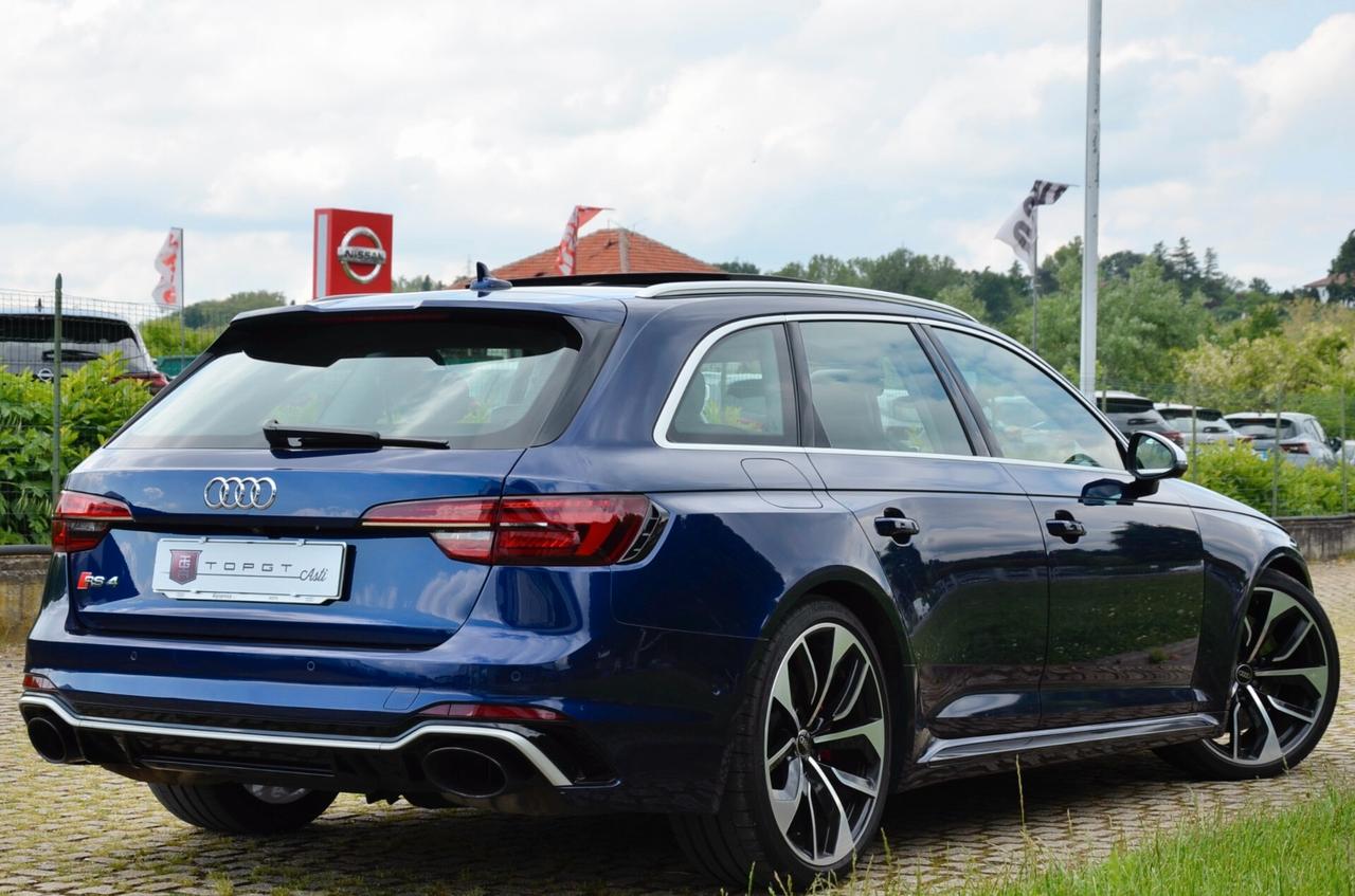 AUDI RS4 AVANT 2.9 TFSI QUATTRO 450cv TIPTRONIC, CRONOLOGIA SERVICE AUDI, UFF ITALIANA, FULL OPTIONAL, TETTO, SCARICO, HI-FI BANG & OLUFSEN, MATRIX, PERMUTE