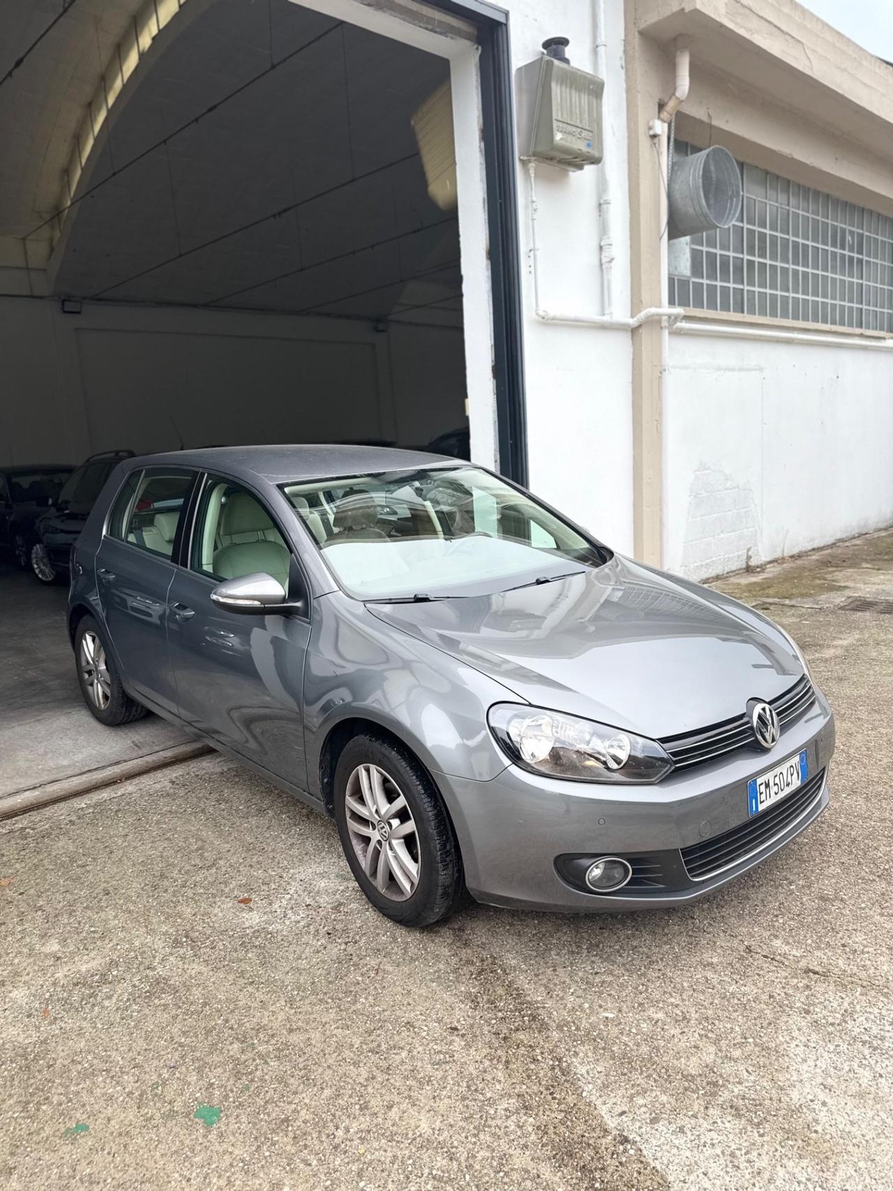 Volkswagen Golf 1.6 TDI DSG 5p. Highline BlueMotion Technology