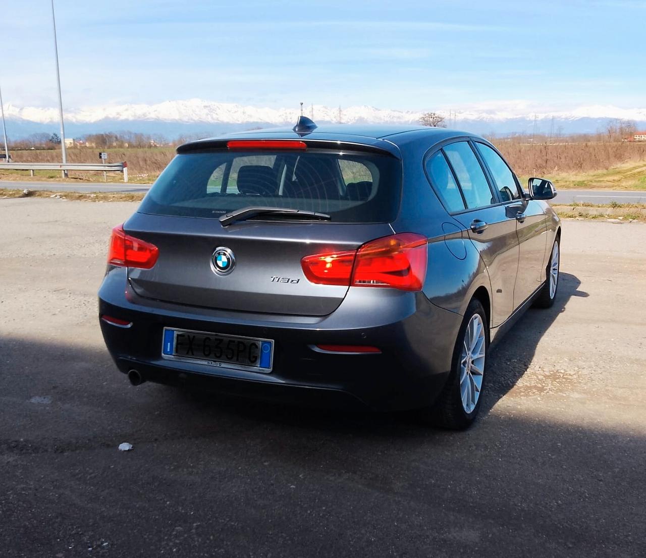 Bmw 118 118d 5p. Advantage