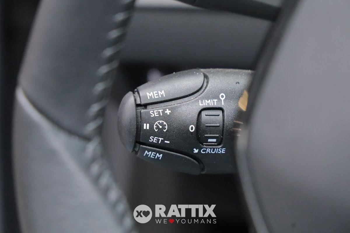 Peugeot 208 1.2 puretech 100CV Allure