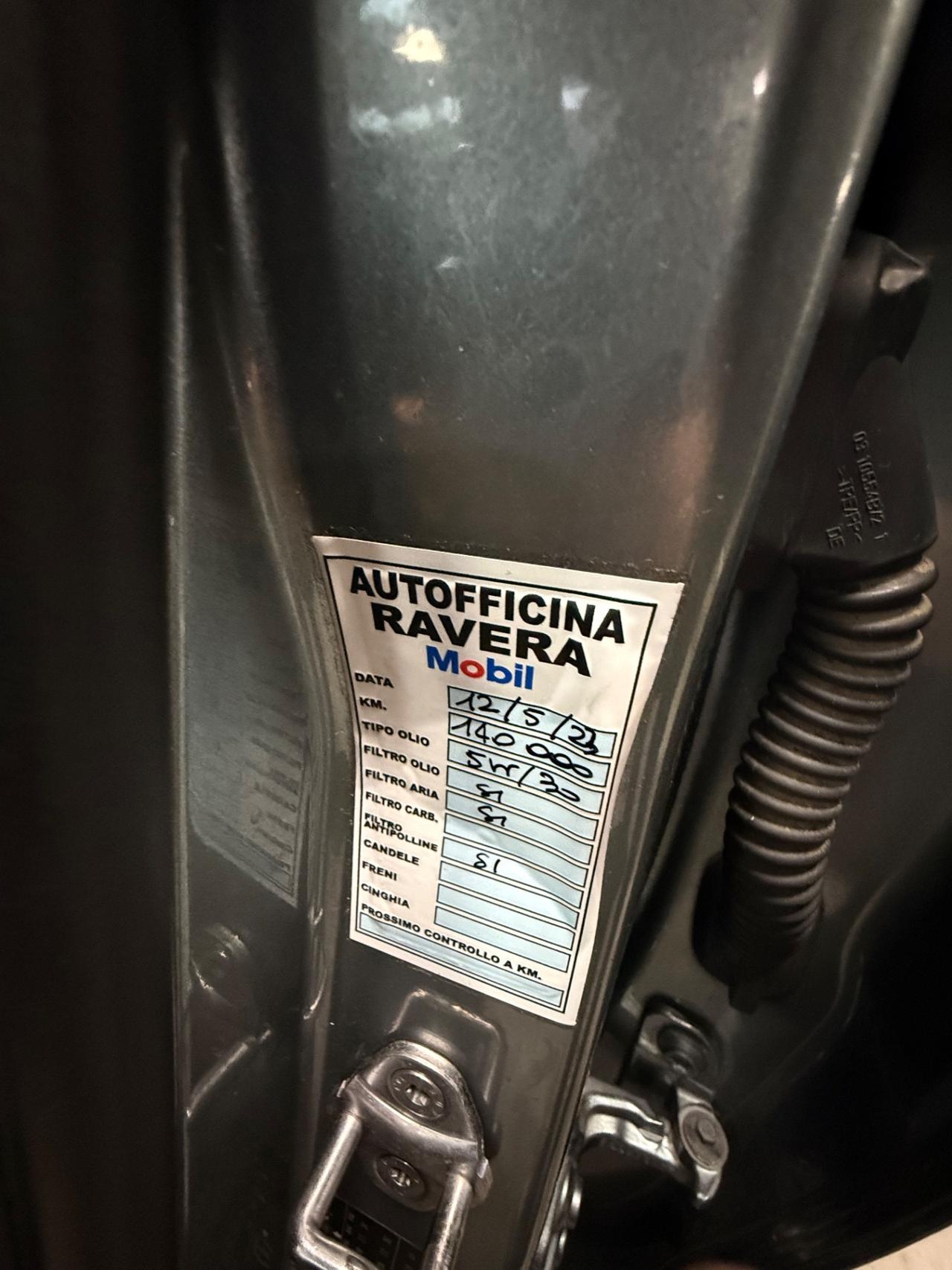 Land Rover Discovery Sport 2.2 TD4 HSE 7 Posti AWD 150CV