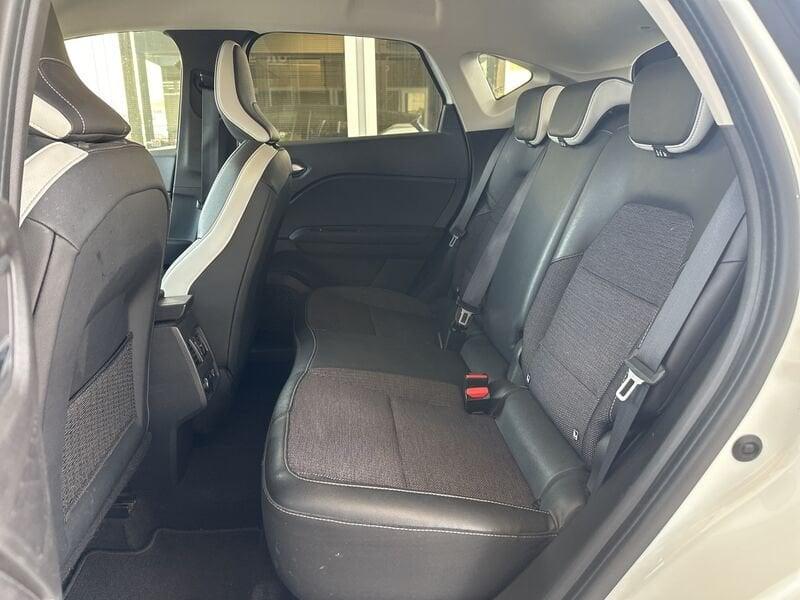 Renault Captur Captur 1.6 E-Tech phev Intens 160cv auto my21