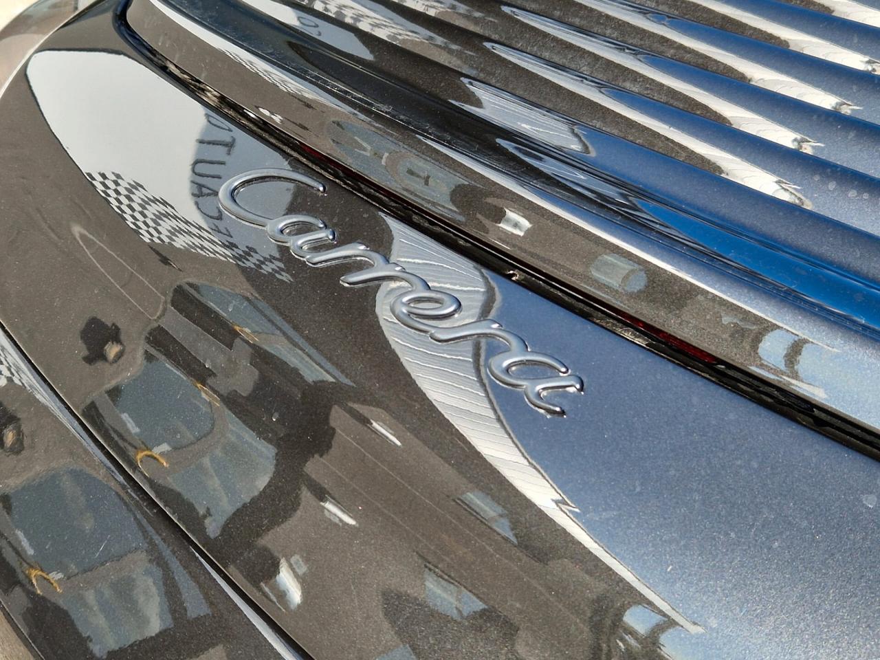 Porsche 911 Carrera cat Coupé