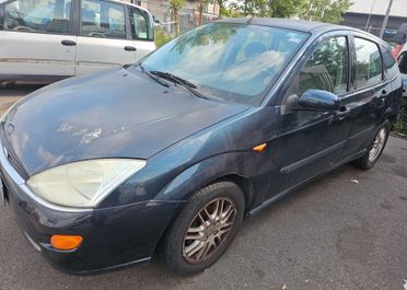 Ford Focus 1.6 GPL GUIDABILE DA NEOPATENTATI