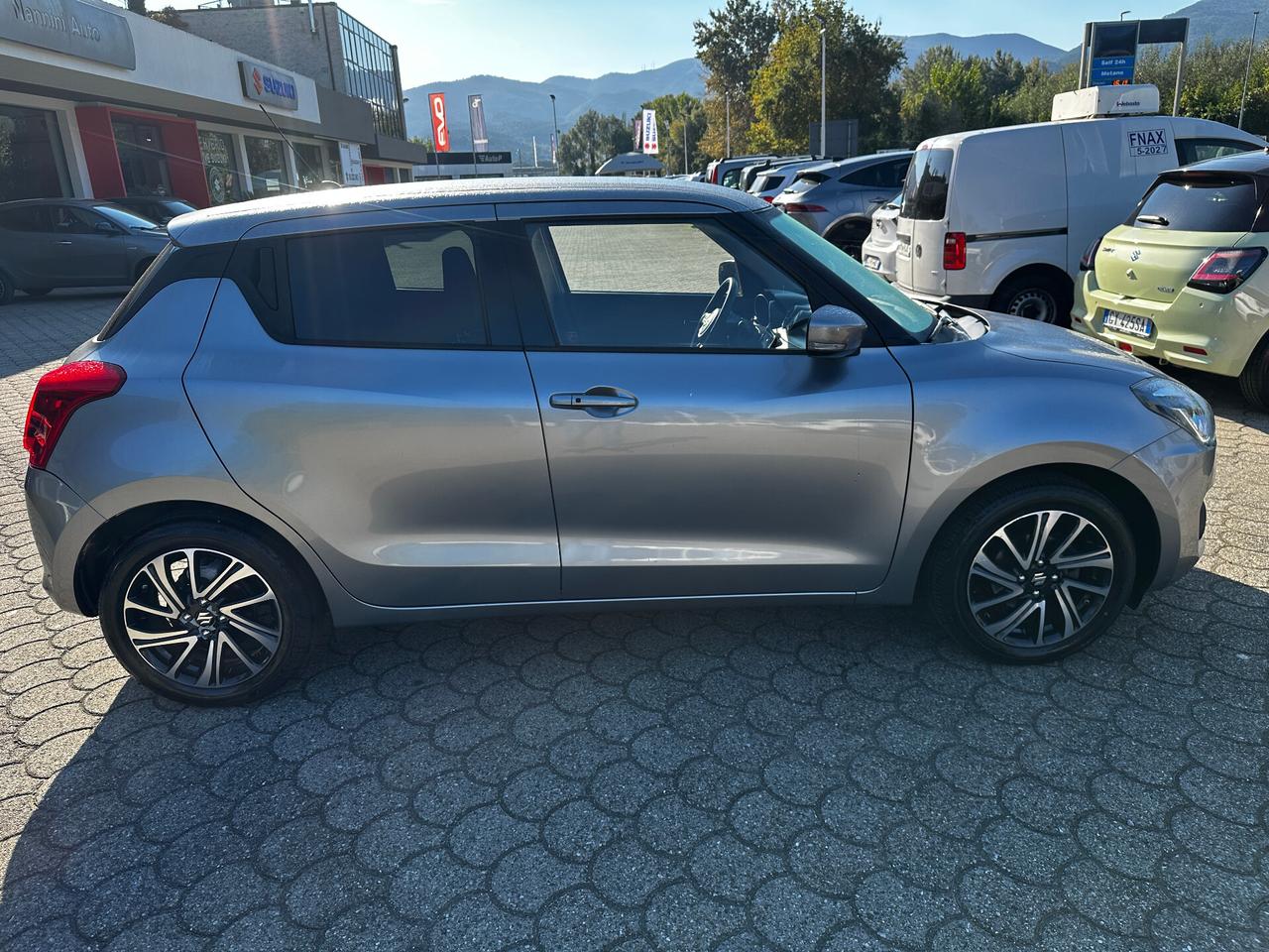 Suzuki Swift 1.2 Hybrid Top