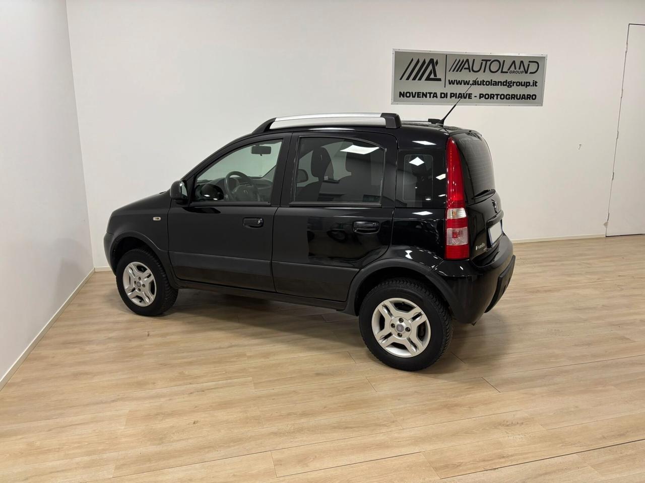 Fiat Panda 1.3 MJT 16V DPF 4x4 Climbing