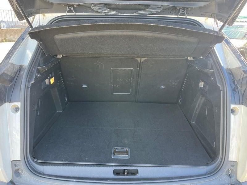 Peugeot 3008 3008 Hybrid4 300 e-EAT8 Allure Pack