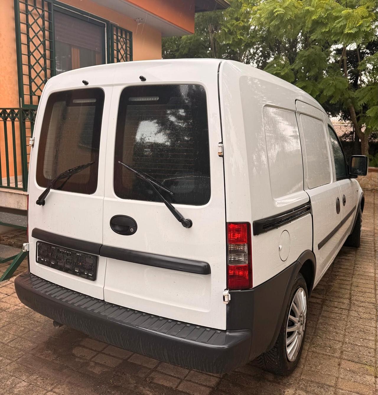 Combo 1.3 CDTI 75CV 4p. Tour Club COME NUOVO