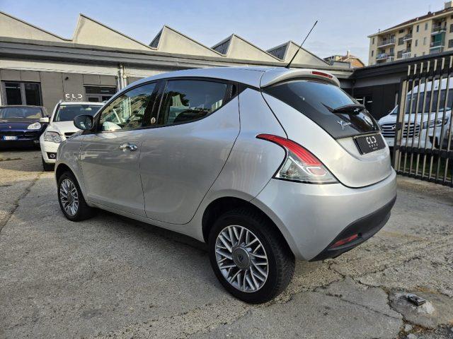 LANCIA Ypsilon 0.9 TwinAir 85 CV 5 porte Metano Ecochic