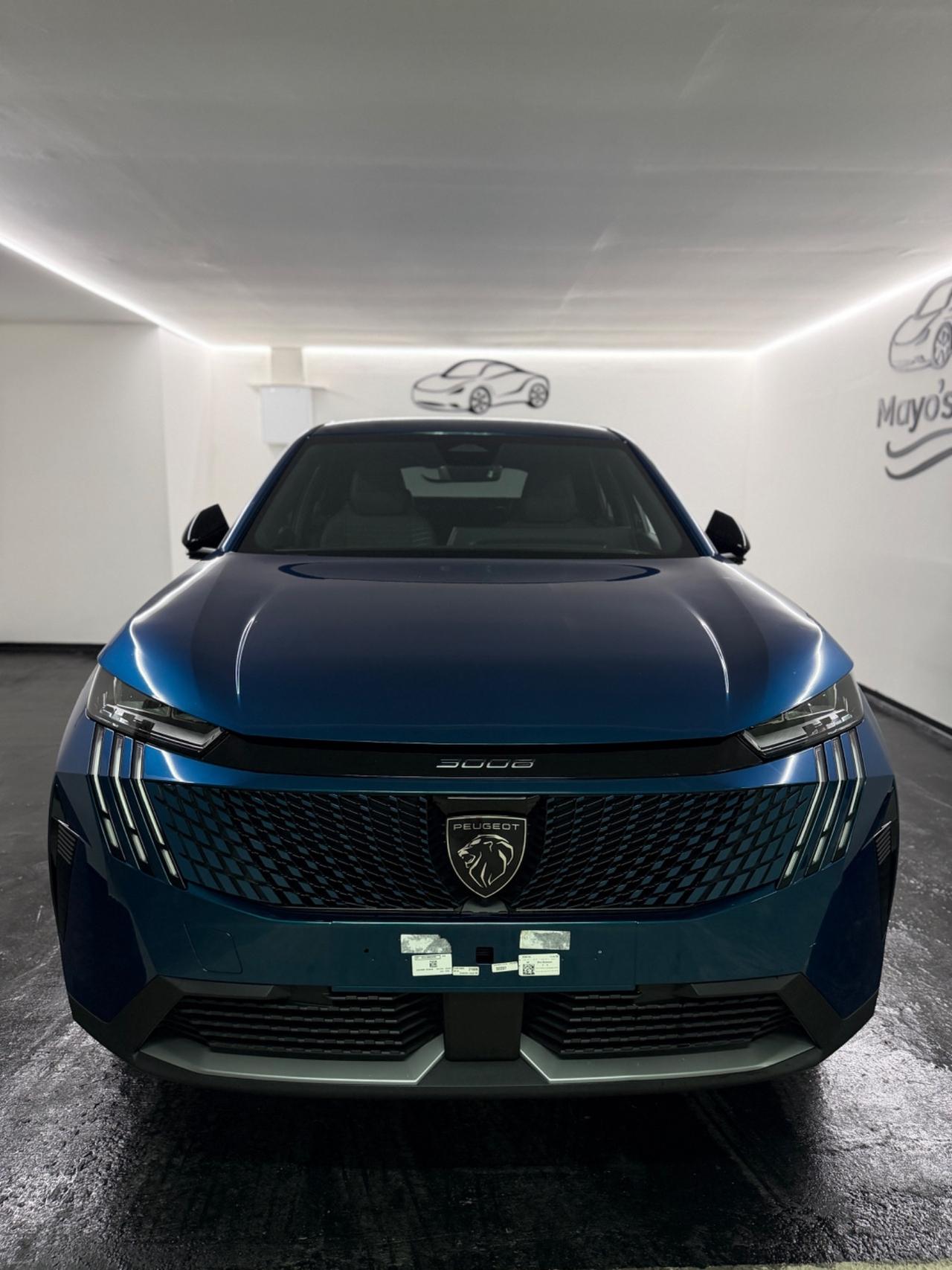 PEUGEOT 3008 FULL HYBRID (anno 2025)