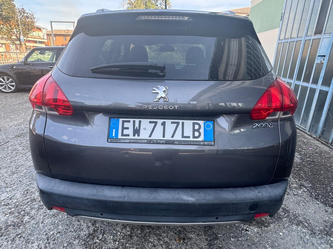 Peugeot 2008 PureTech 82 Access
