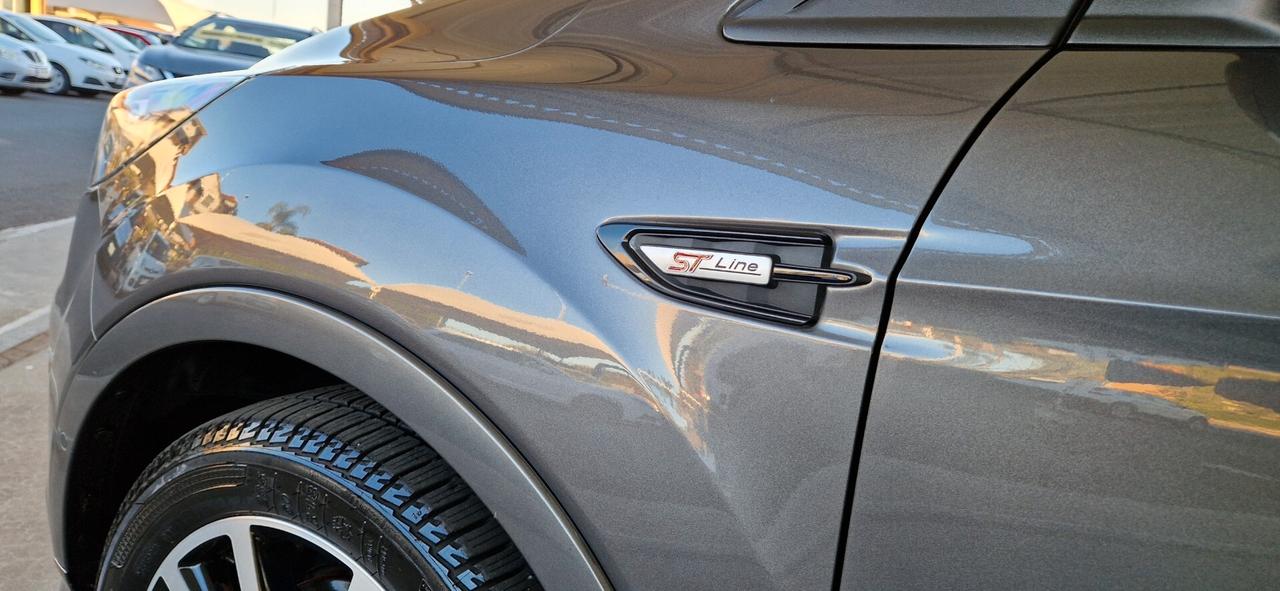 Ford Kuga 1.5 TDCi 120cv 2WD ST-Line