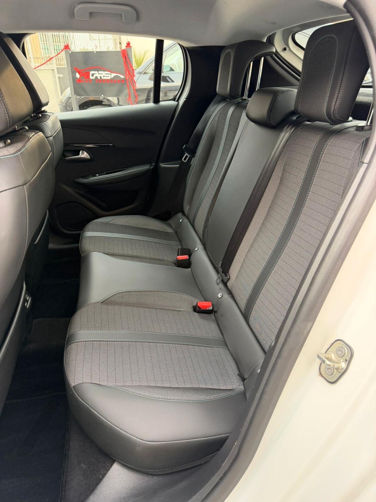 Peugeot 208 BlueHDi 100 Stop&Start 5 porte Allure