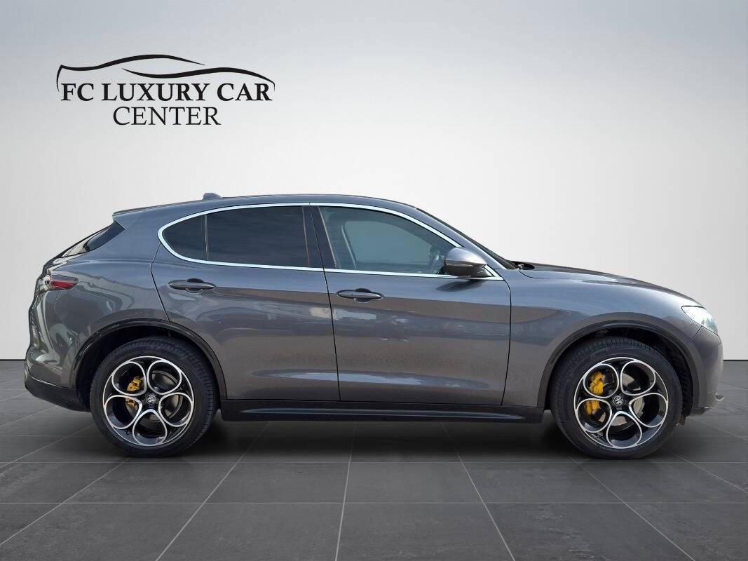 Alfa Romeo Stelvio 2.2 t Executive Q4 210cv auto