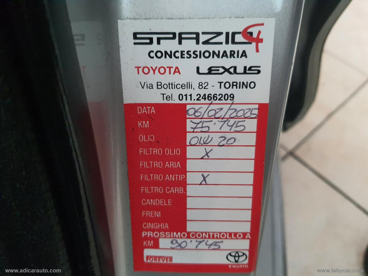 TOYOTA Corolla 1.8 Hybrid