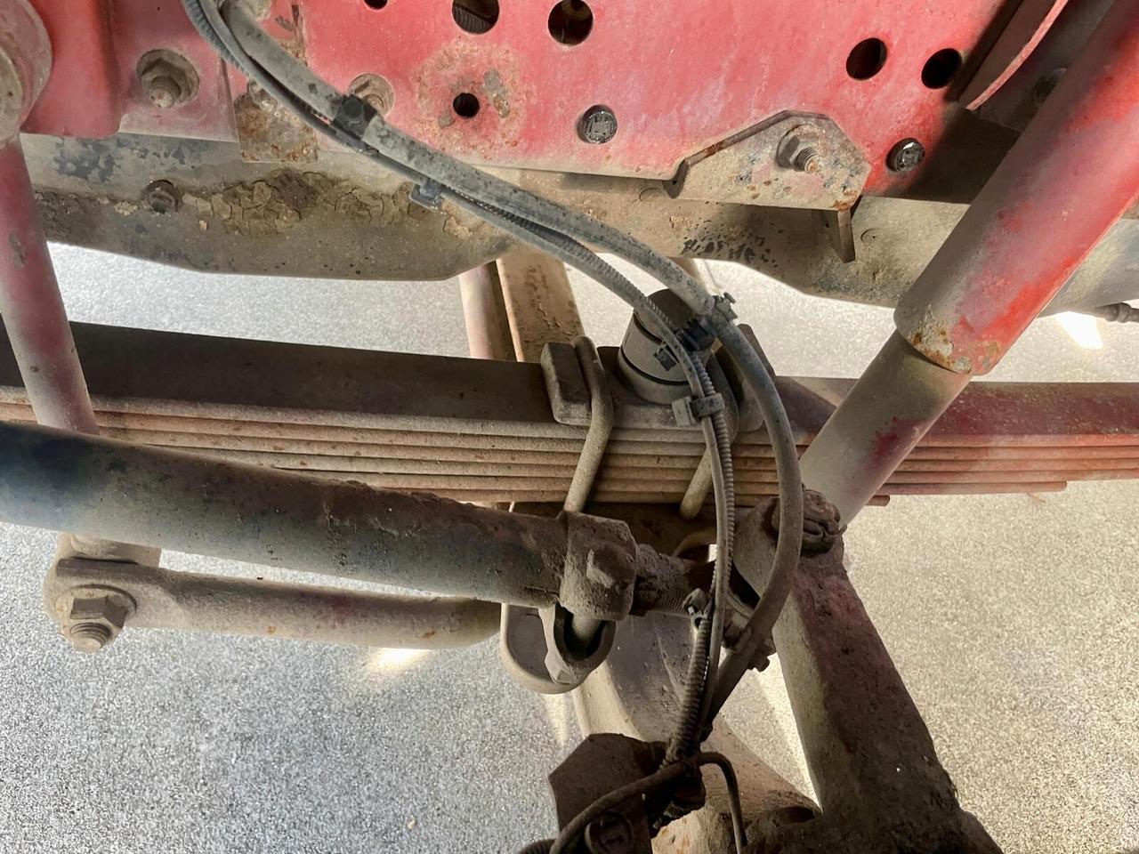 Iveco 100E18 - RIBALTABILE POSTERIORE CON GRU CARICATRICE FASSI F80 A.23