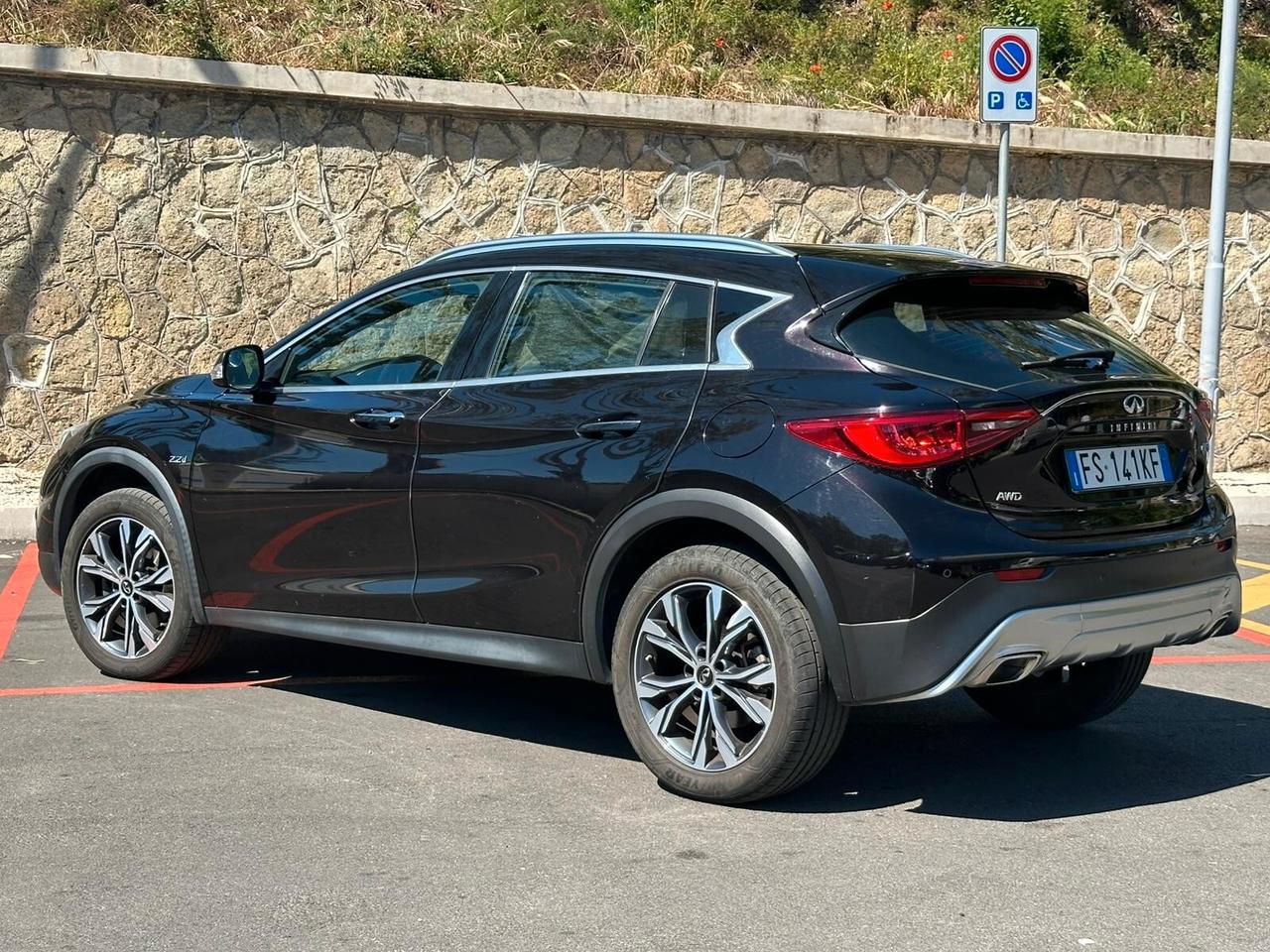 Infiniti QX30 2.2 diesel DCT AWD Luxe