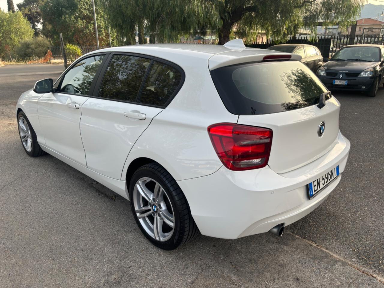 Bmw 116 116d 5p. Efficient Dynamics Sport