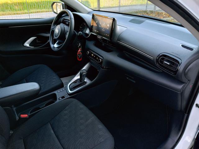 TOYOTA Yaris 1.5 Hybrid 5 porte Active