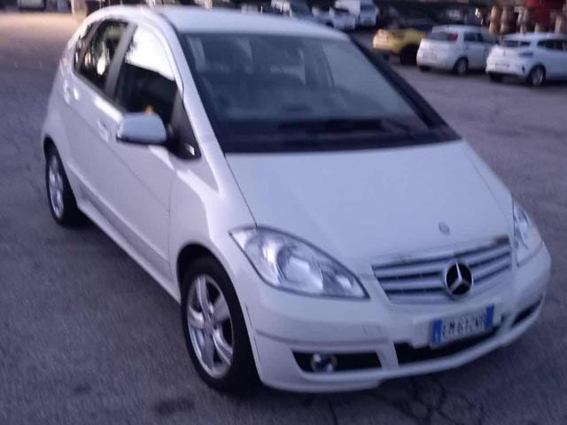 MERCEDES-BENZ A 180 CDI Avantgarde senza nessun lavoro da fare