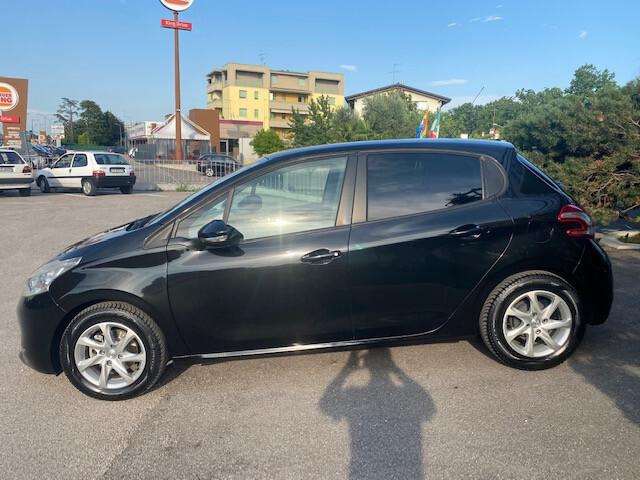 Peugeot 208 1.2 Allure Neopatentato