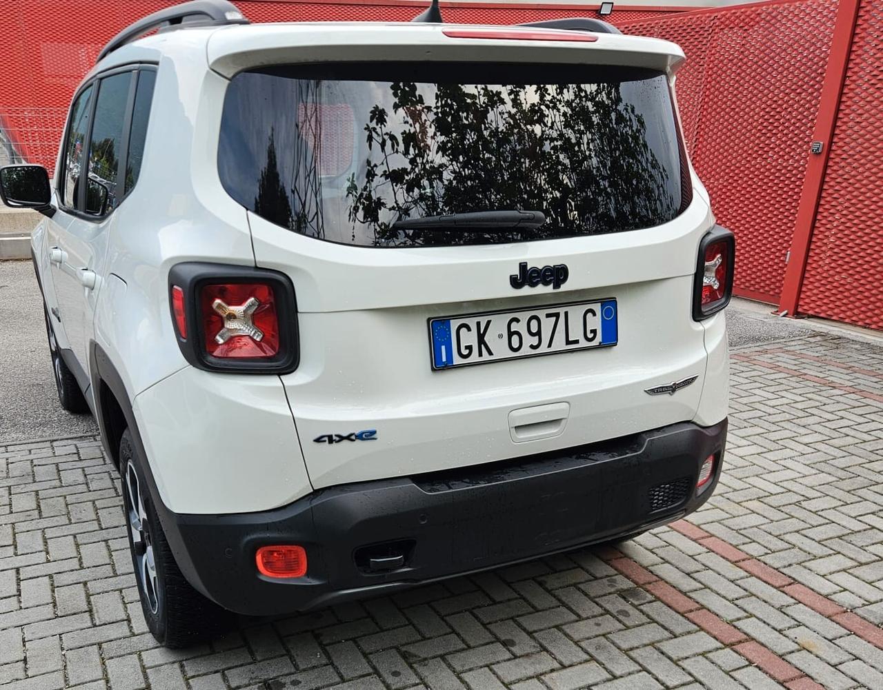 Jeep Renegade 1.3 T4 240CV PHEV 4xe AT6 Trailhawk