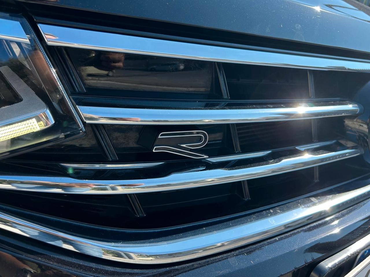 Volkswagen Tiguan 2.0 TDI 150 CV SCR DSG R-Line